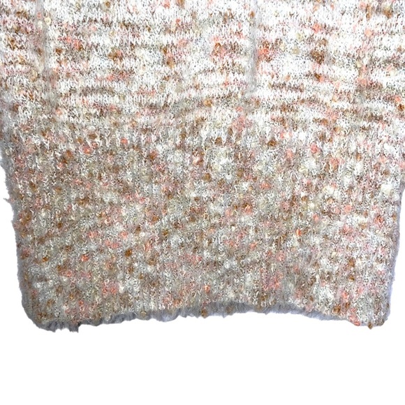 BB Dakota by Steve Madden Fleck The Halls Puff Sleeve Sweater - Picture 8 of 10